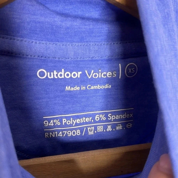 OUTDOOR VOICES 1/4 Zip Popover Funnel Neck Thumbhole Therma Long Sleeve Top - Picture 8 of 9